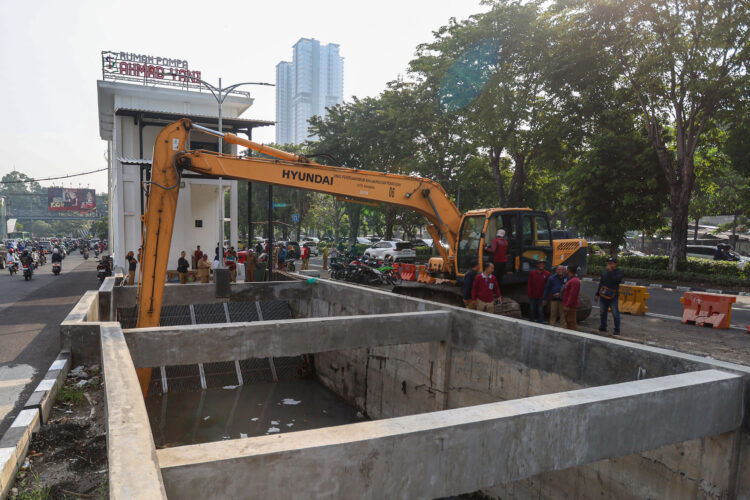 Cegah Genangan, Pemkot Surabaya Kebut Pembangunan 8 Rumah Pompa Baru
