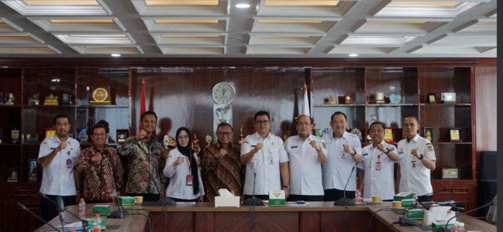 Kemendagri Jajaki Cara Baru Nilai Kinerja Daerah, Gandeng AILG Unair
