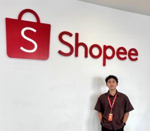 Menembus Industri Digital Global: Kisah Alumni D4 Manajemen Perkantoran Digital Vokasi Unair Menjadi Business Operation Analyst di Shopee
